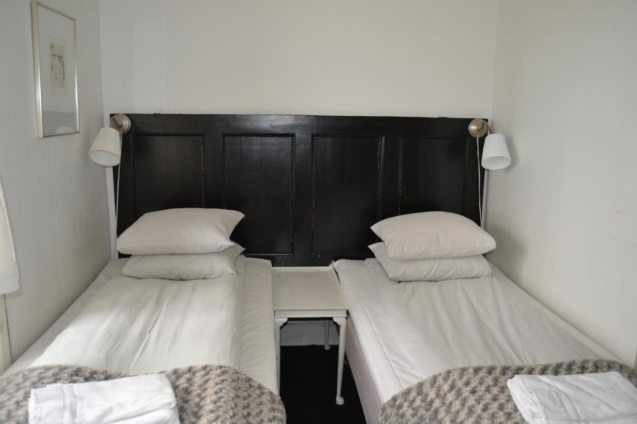 Lilla Hotellet Bed & Breakfast I Alingsas Exterior photo
