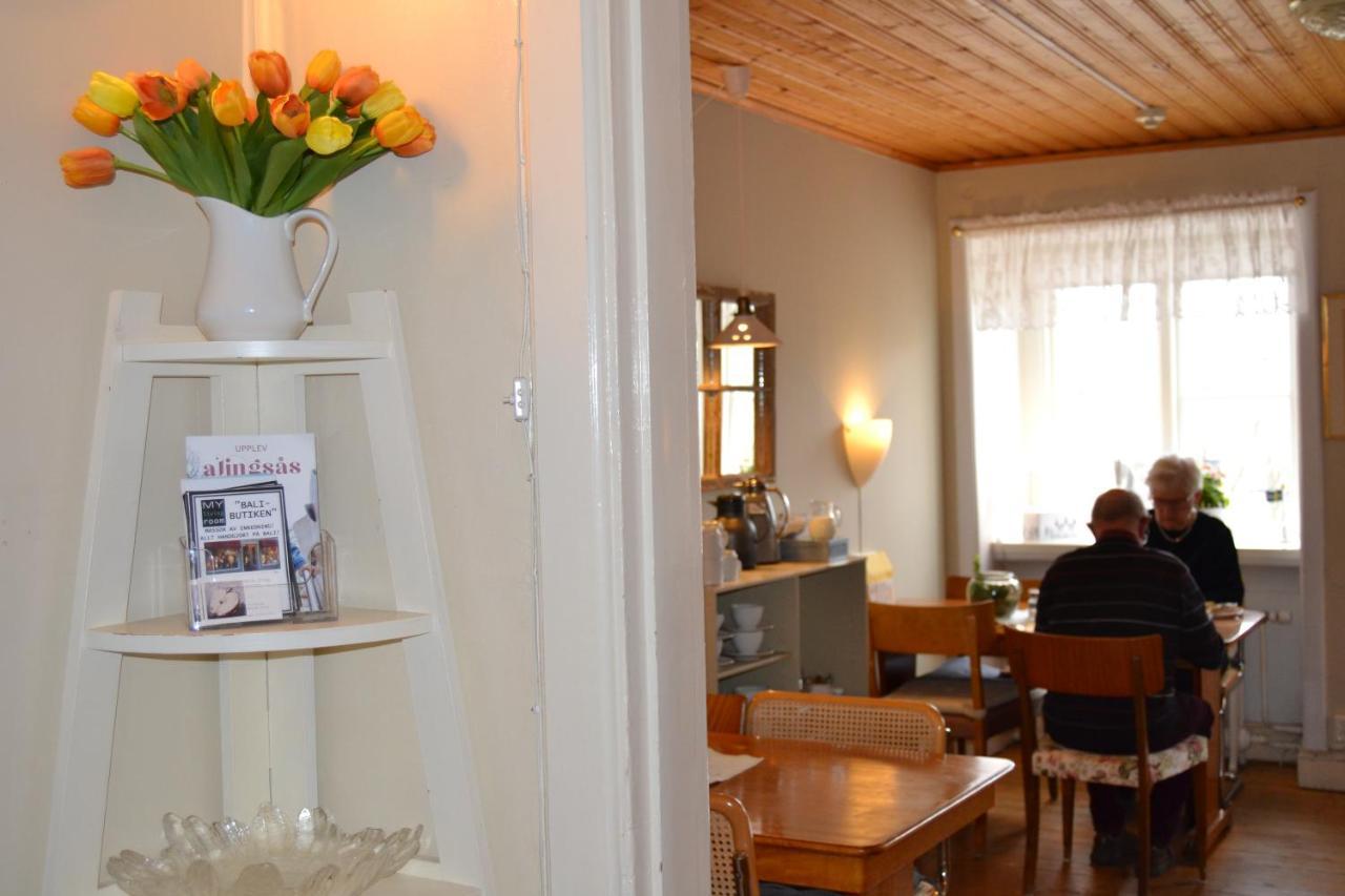 Lilla Hotellet Bed & Breakfast I Alingsas Exterior photo