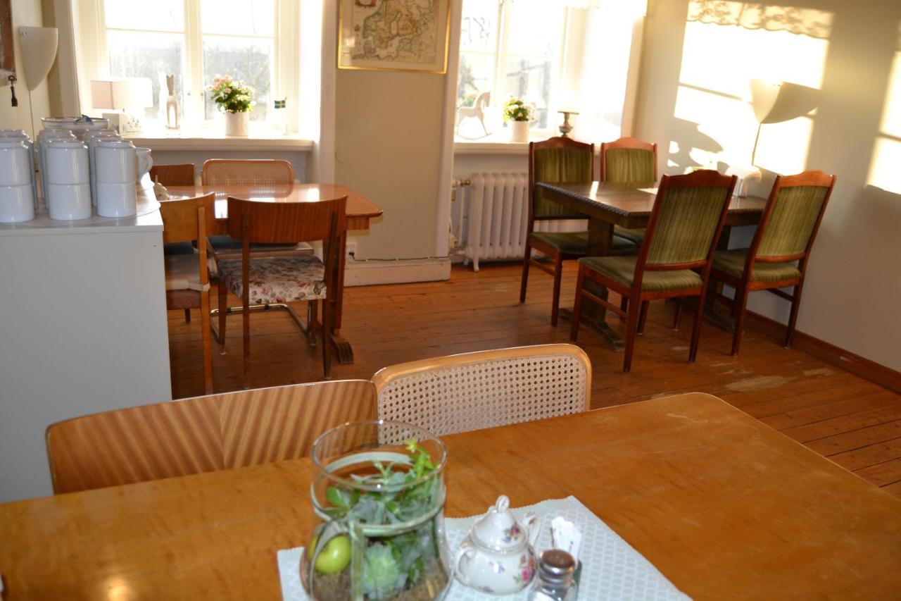 Lilla Hotellet Bed & Breakfast I Alingsas Exterior photo